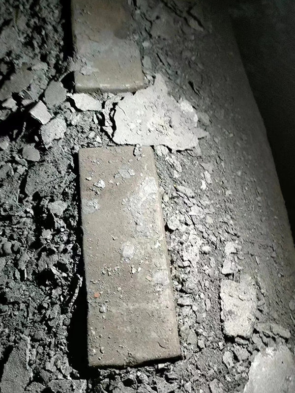 Heating furnace skid rider8